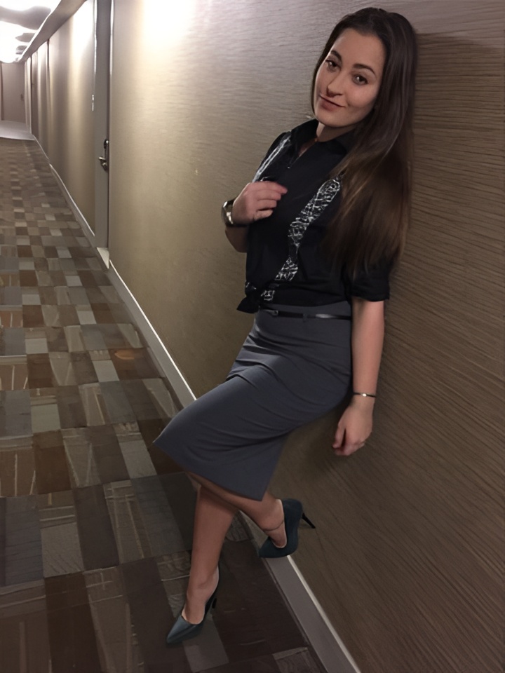 Мирослава привлекальеная девушка из Джанкой цена от 4000 руб