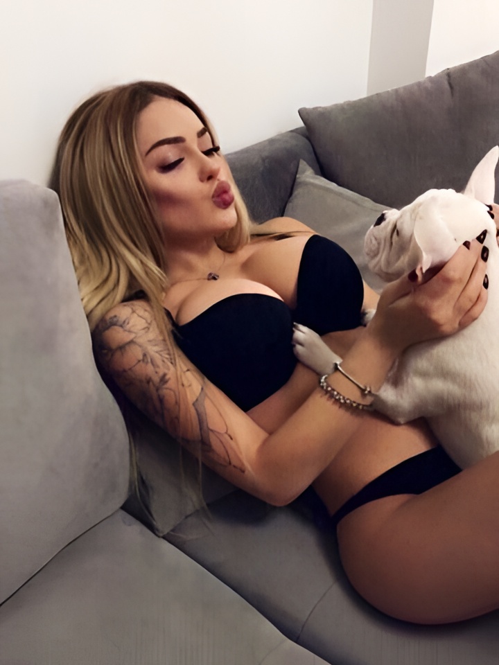 Индивидуалка Владлена, доступна для личного знакомства от 2500 руб