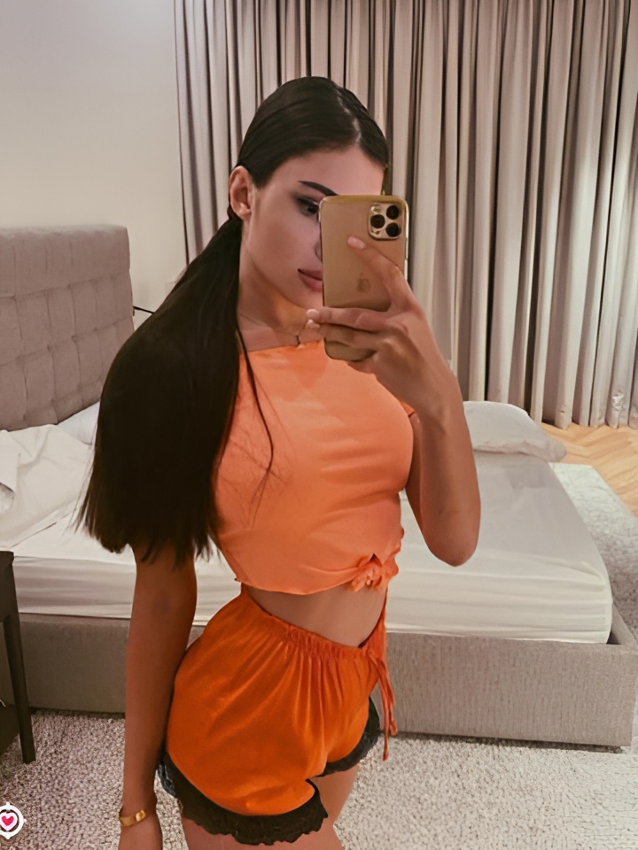 Индивидуалка Забава, доступна для личного знакомства от 2000 руб