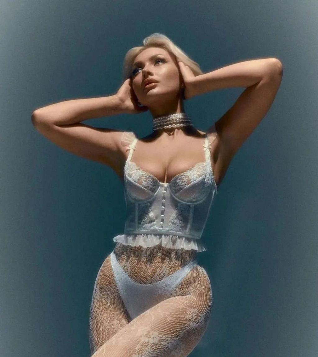 Варвара привлекальеная девушка из Джанкой цена от 4000 руб