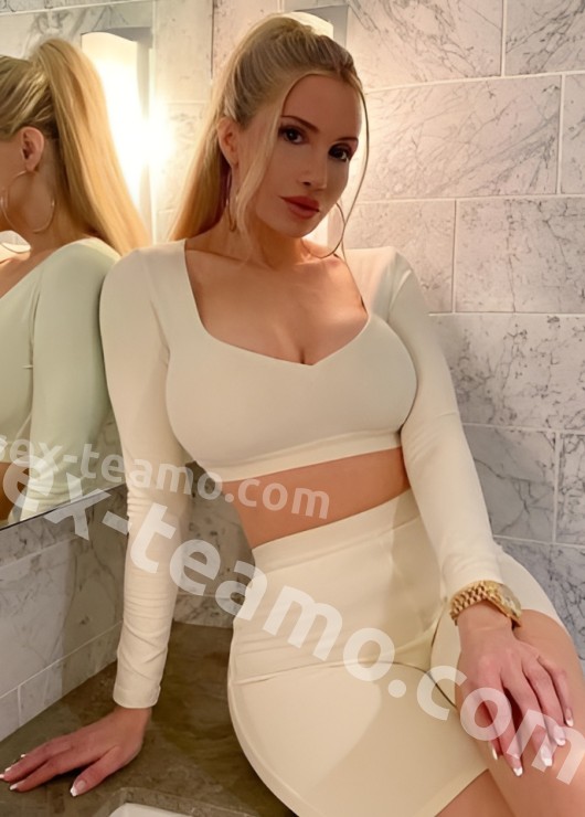 Элина привлекательная девушка из Джанкой цена от 2500 руб