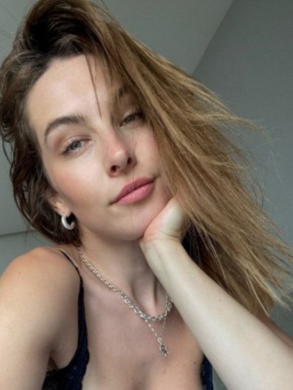 Надежда привлекательная девушка из Джанкой цена от 3000 руб